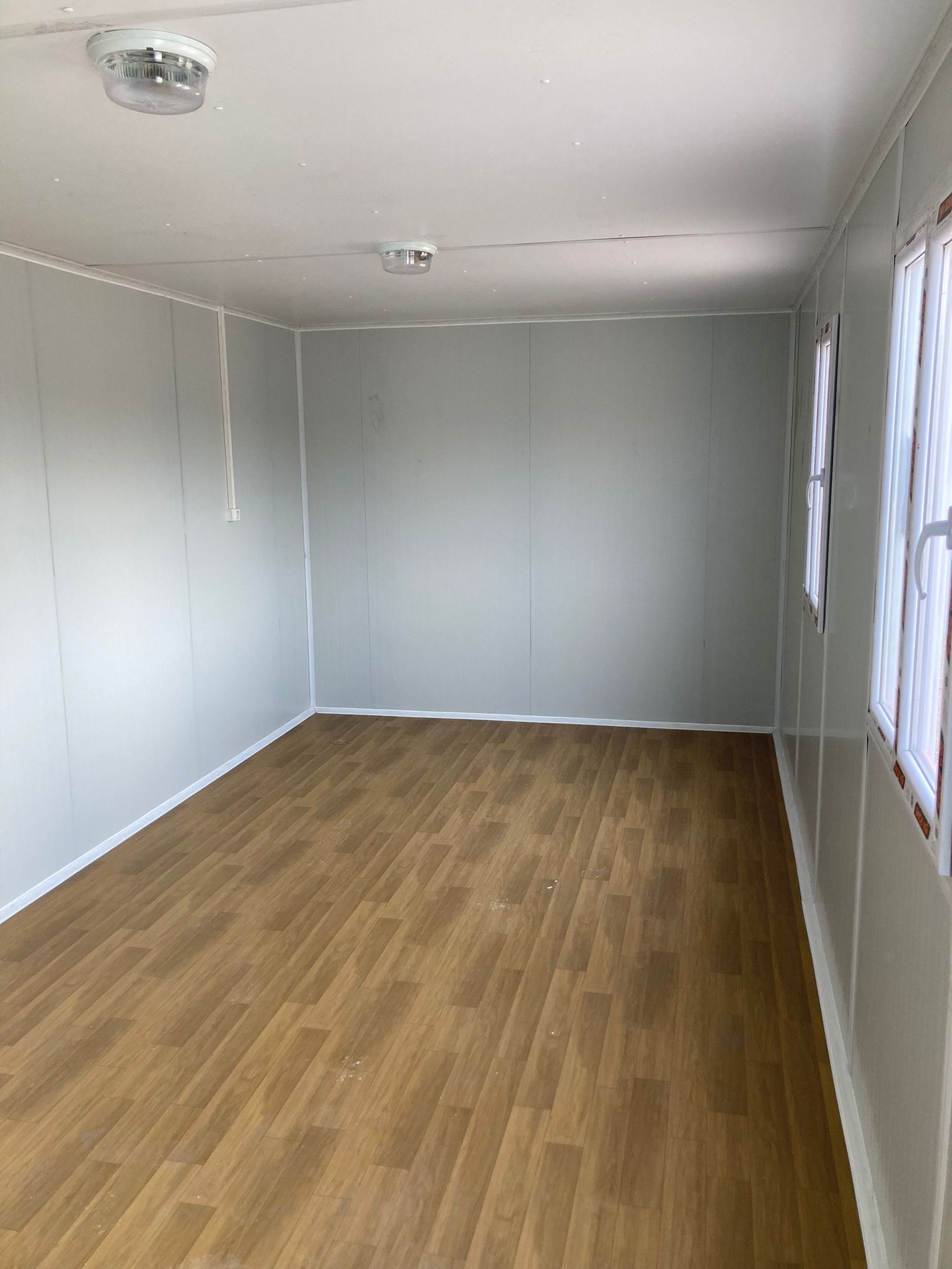 3x7 konteyner