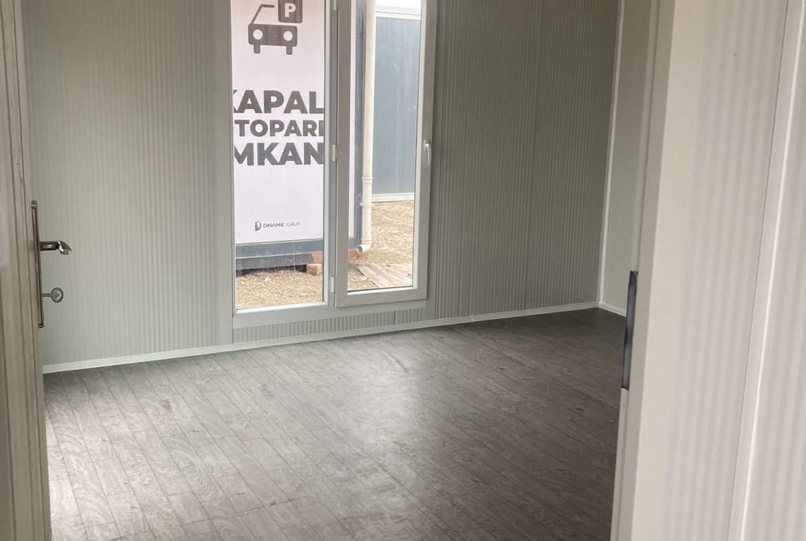 32 metrekare konteyner