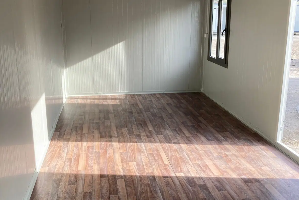 3x7 Vidalı Konteyner