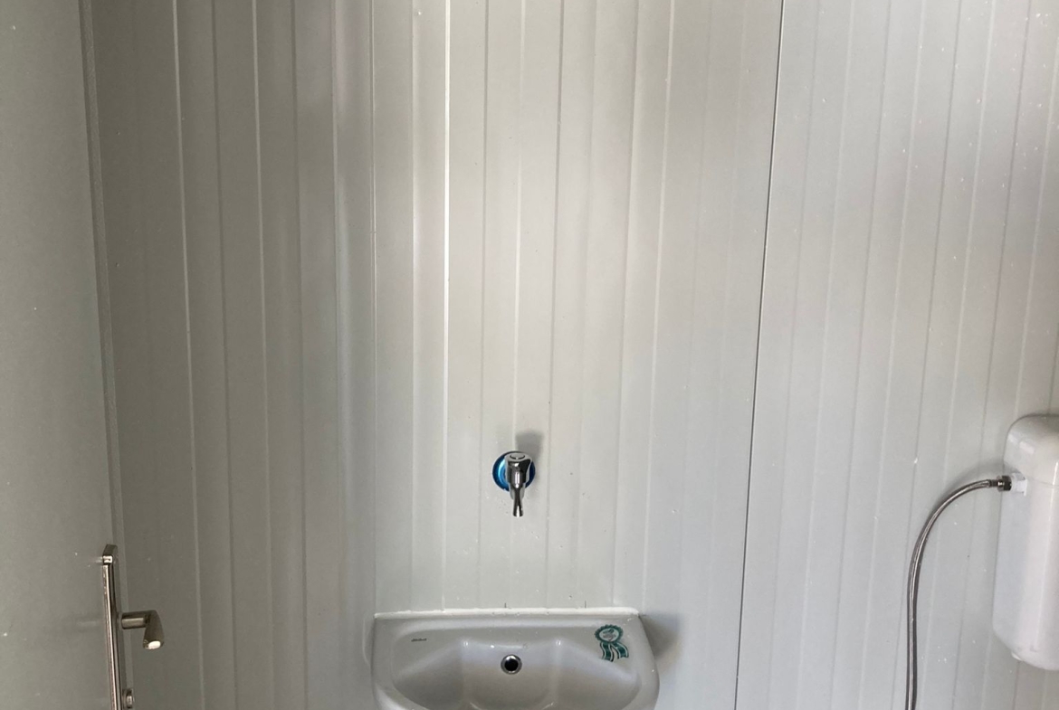 Beşik Çatılı Konteyner