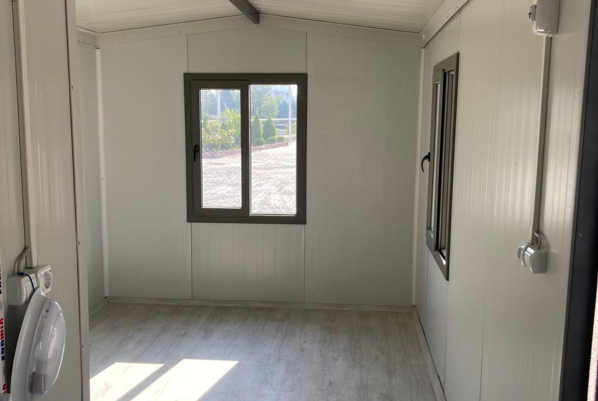 platformlu konteyner | Ayaklı Konteyner