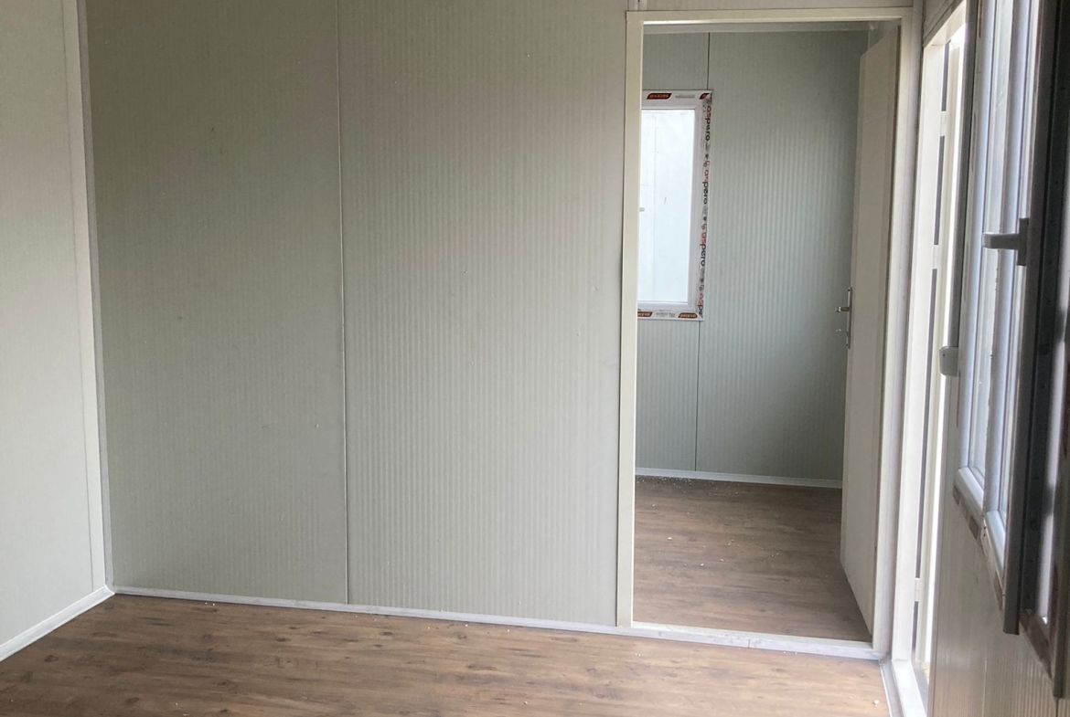 Taş Desenli Konteyner