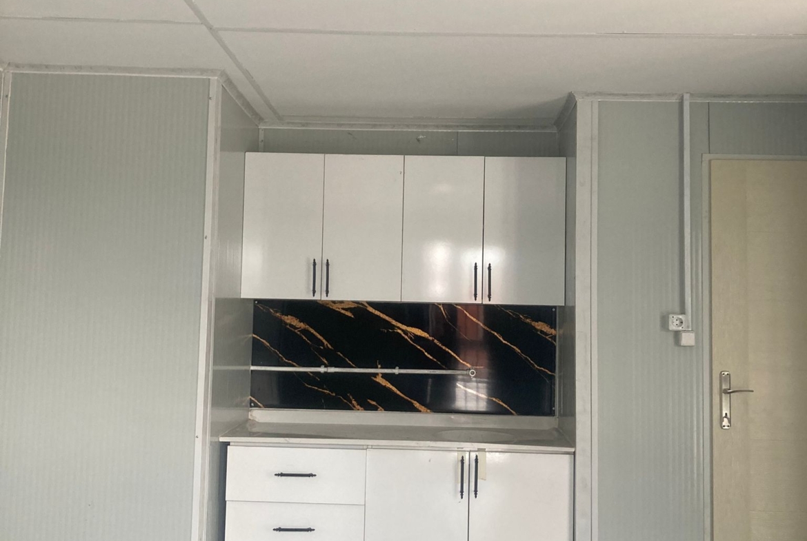 4x8 Balkon Demirli Konteyner