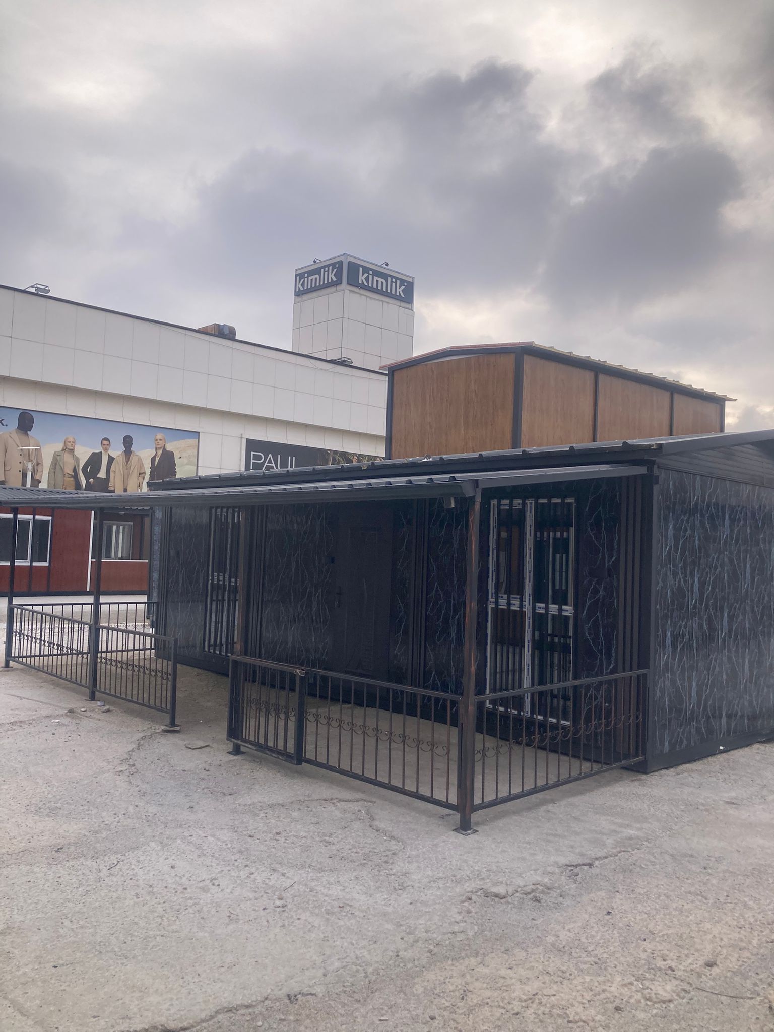 4x8 Balkon Demirli Konteyner